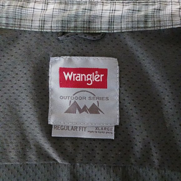 Mens Shirt Wrangler Fishing Outdoor Series Size XL Regular Fit Gray Plaid Vented - Picture 3 of 8